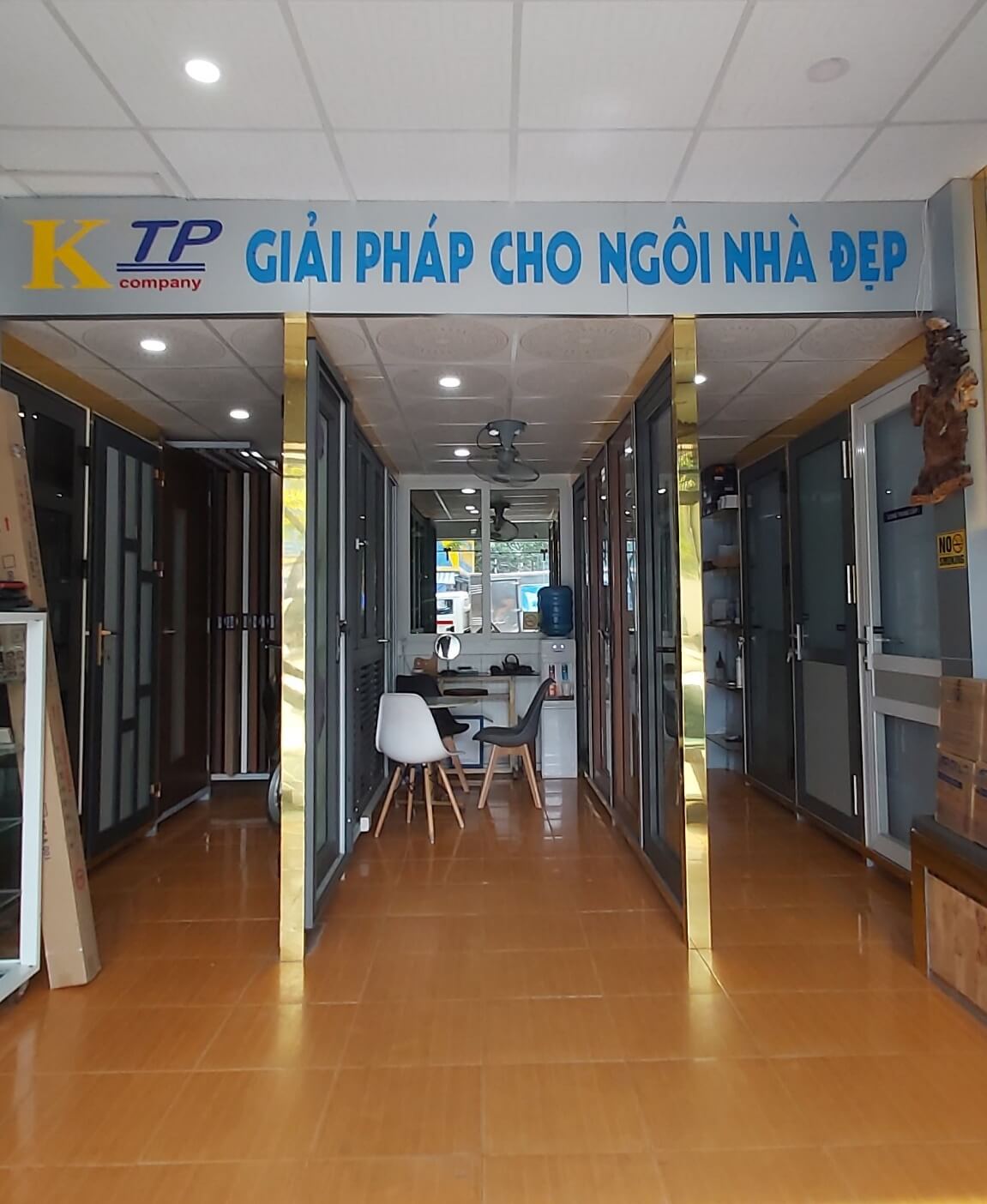 Showroom Công ty Kim Thịnh Phát