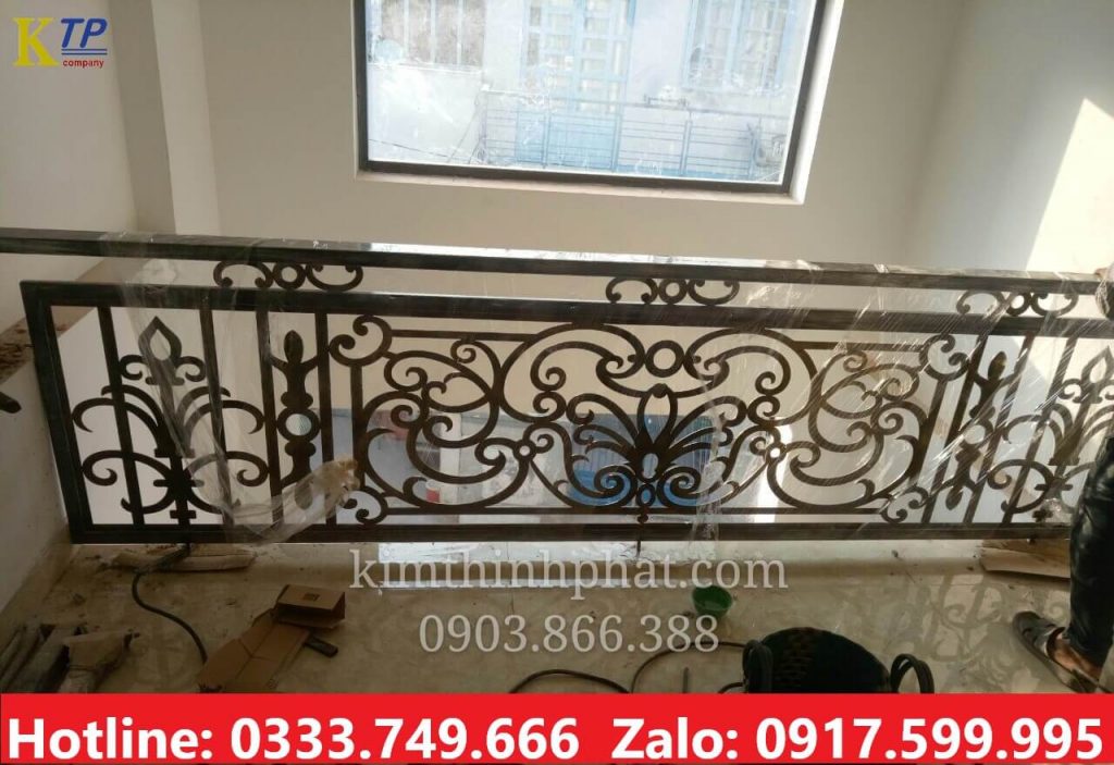 Lan can sắt cắt CNC