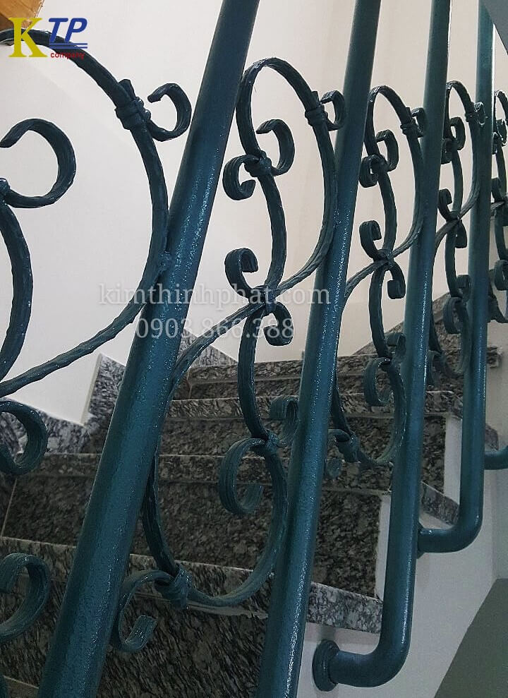 Mẫu lan can cầu thang sắt