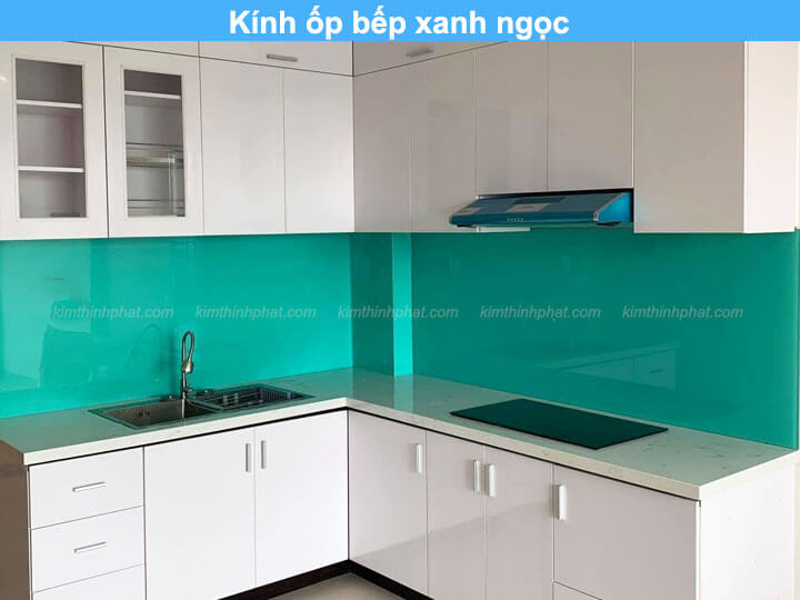 Kính ốp bếp xanh ngọc