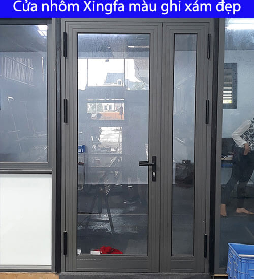 Cửa nhôm Xingfa màu xám ghi đẹp