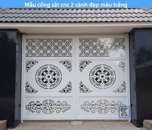Mẫu cổng sắt cnc 2 cánh đẹp màu trắng