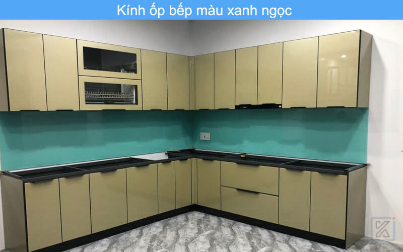Kính sơn cường lực ốp bếp màu xanh ngọc